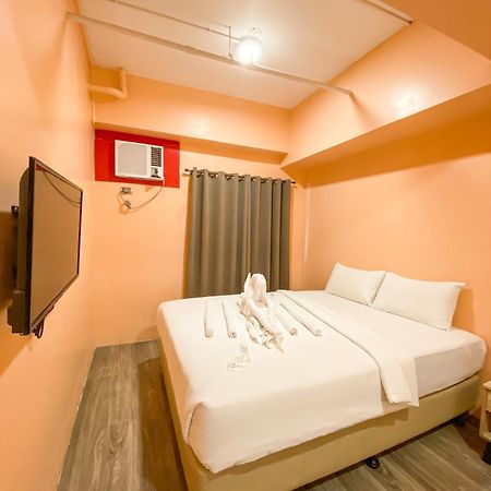 Kaizen Suites Маніла Екстер'єр фото